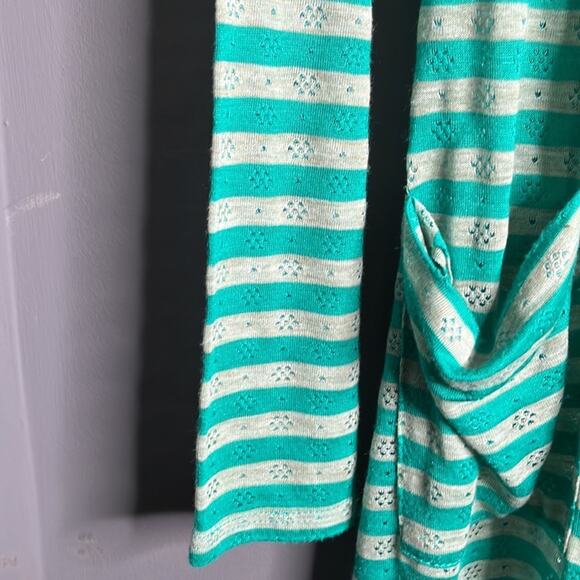 Chris & Carol Green and White Striped Long Sleeve Open Duster Size Small - Picture 6 of 9